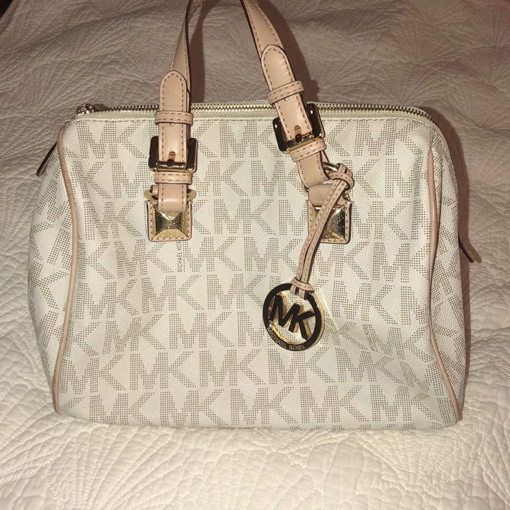 Michael Kors purse